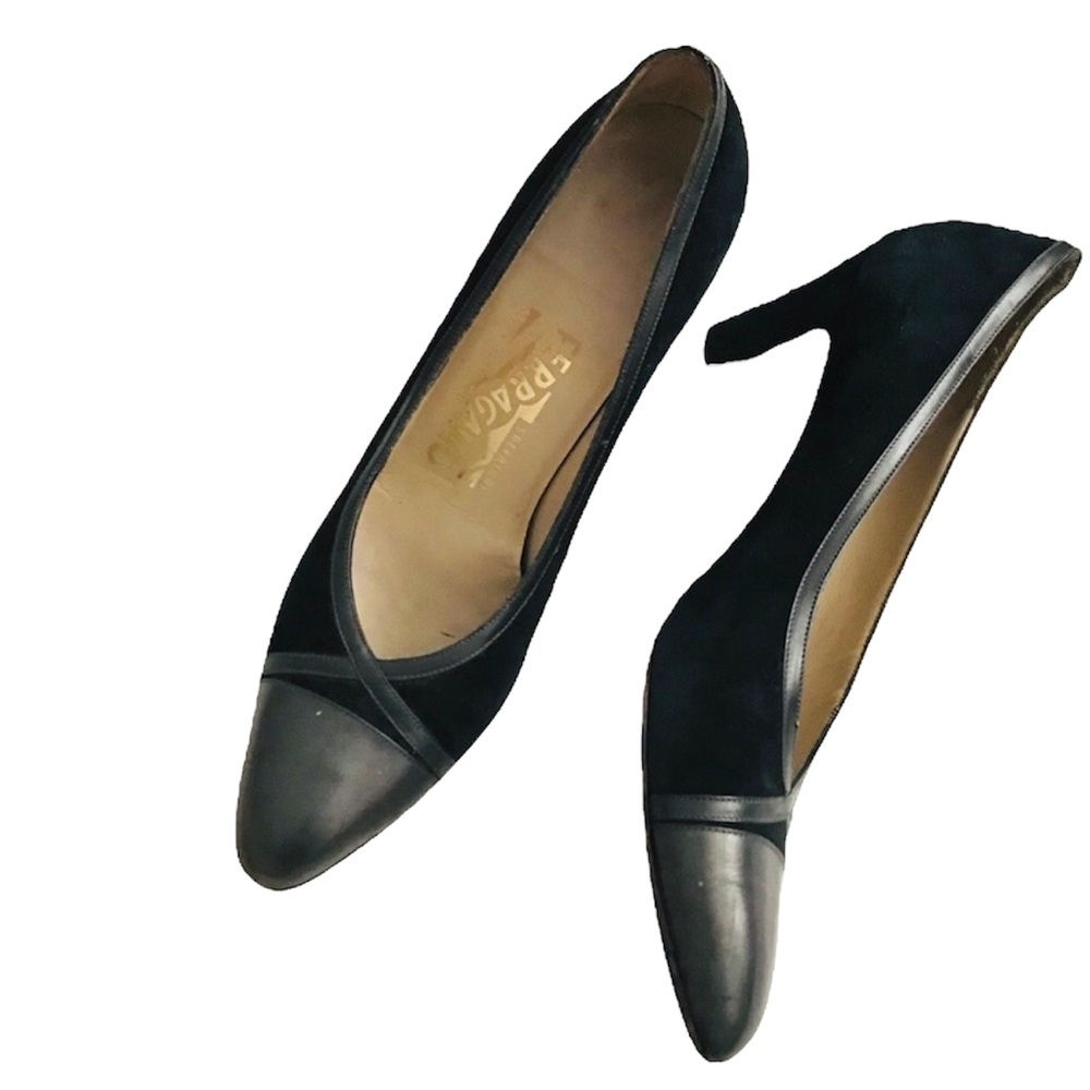 Salvatore Ferragamo Pointed Toe Heels Sz 8.5AA